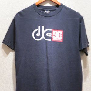DC Vintage Skate T-Shirt, Medium, Navy Blue